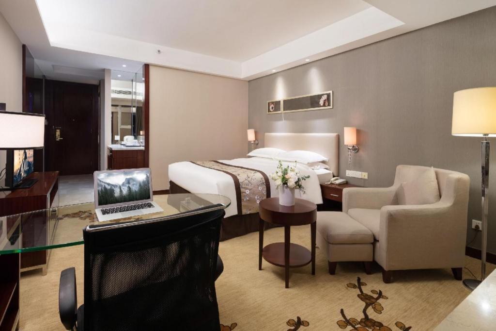 Leisure Hotel Dongguan  Exterior foto